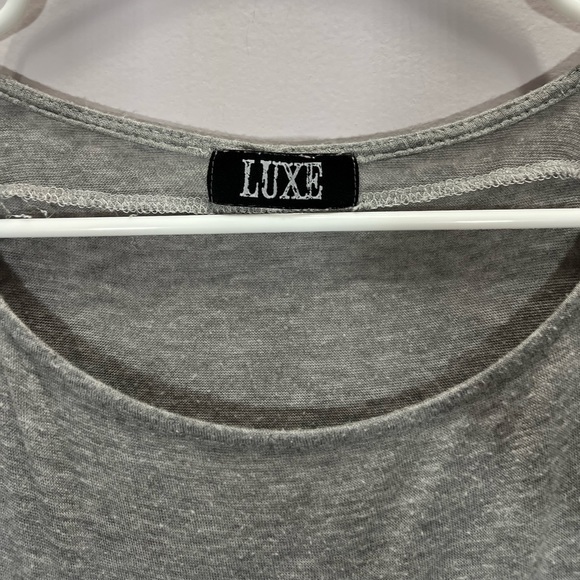 Luxe Boutique Women’s Light Heathered Grey Semi Sheer Short Sleeve Blouse - Picture 5 of 9